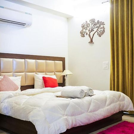 Lime Tree Service Apartment - Near Artemis Hospital ,Γκουργκάον Εξωτερικό φωτογραφία