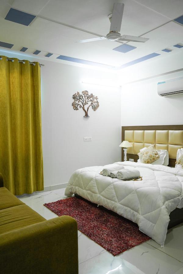 Lime Tree Service Apartment - Near Artemis Hospital ,Γκουργκάον Εξωτερικό φωτογραφία
