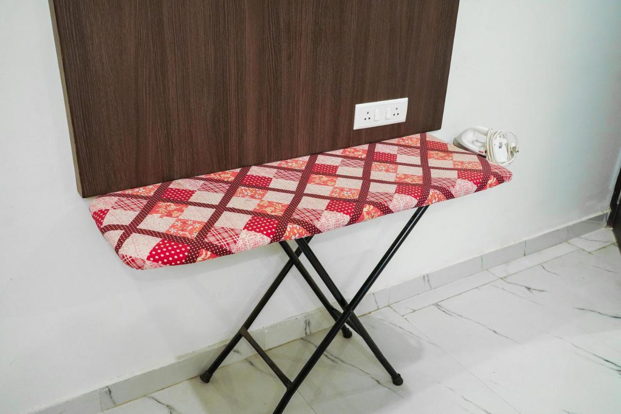 Lime Tree Service Apartment - Near Artemis Hospital ,Γκουργκάον Εξωτερικό φωτογραφία