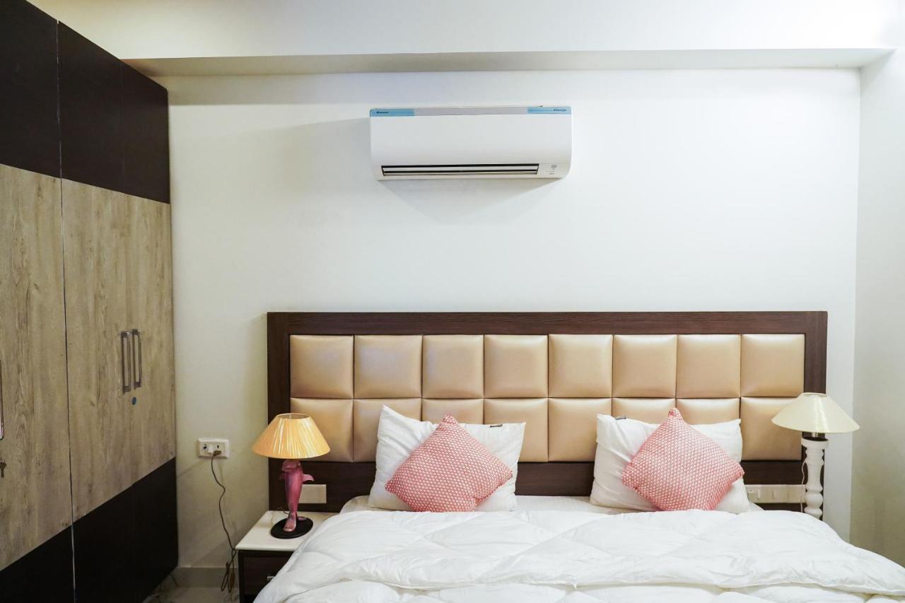 Lime Tree Service Apartment - Near Artemis Hospital ,Γκουργκάον Εξωτερικό φωτογραφία