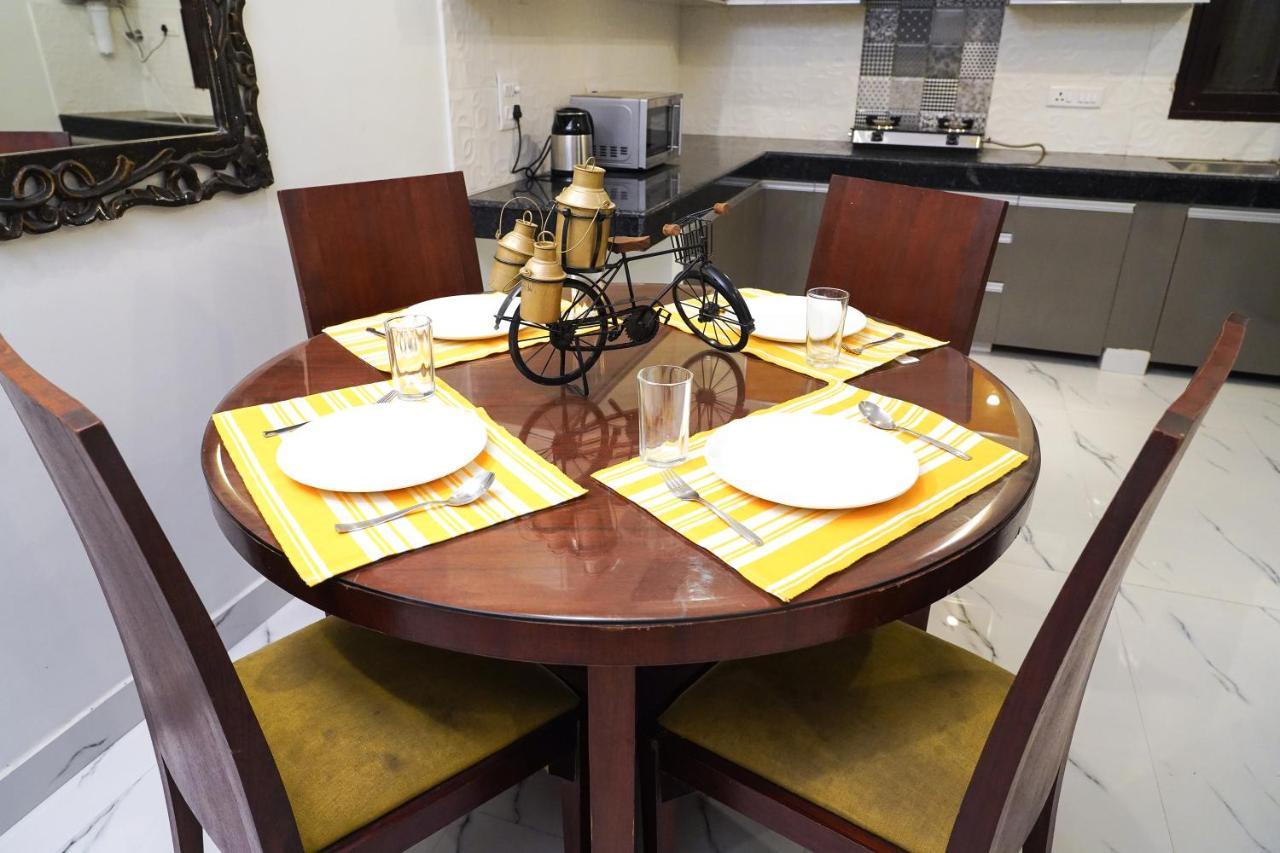 Lime Tree Service Apartment - Near Artemis Hospital ,Γκουργκάον Εξωτερικό φωτογραφία